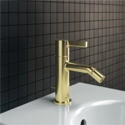 Ideal Standard Robinet Bidet Joy Or Brossé, Avec Tirette Et Vidage Bonde Métal -Bain Salle Produit Magasin mitigeur bidet monotrou bc784a2 joy or brosse avec tirette et vidage bonde metal 2
