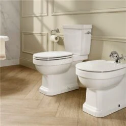 Roca WC à Poser Carmen Blanc Brillant, 37x67x77 Cm 7 Roca WC à Poser Carmen Blanc Brillant, 37x67x77 Cm -Bain Salle Produit Magasin wc carmen a3420a7000 a3410a1000 2